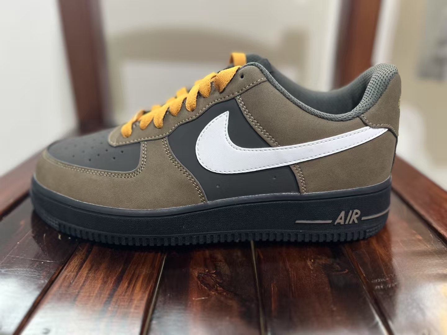 Air Force 1（F11）