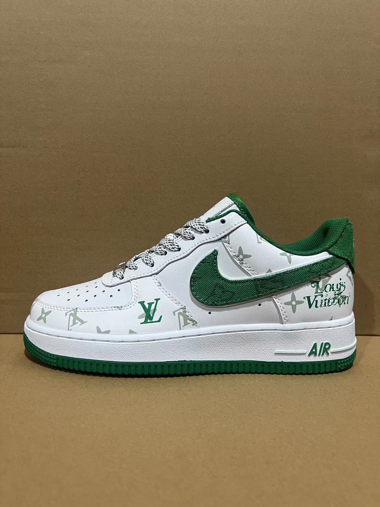 Air Force 1（F11）