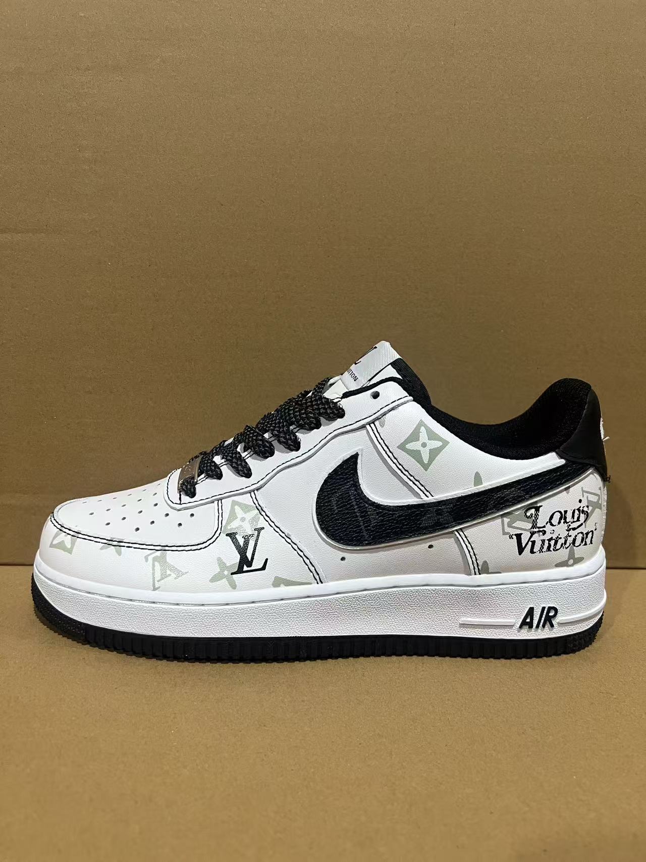 Air Force 1（F11）