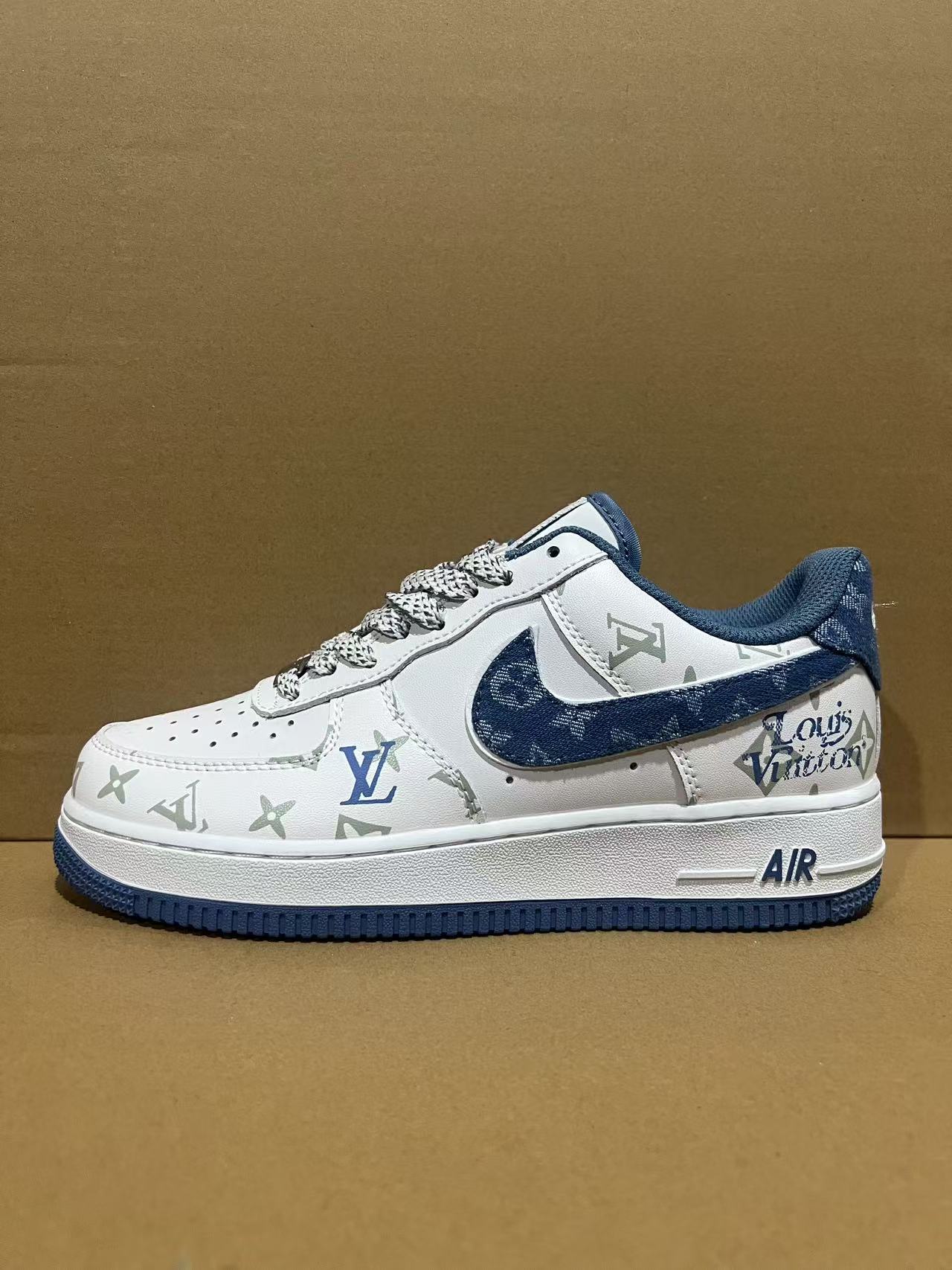 Air Force 1（F11）