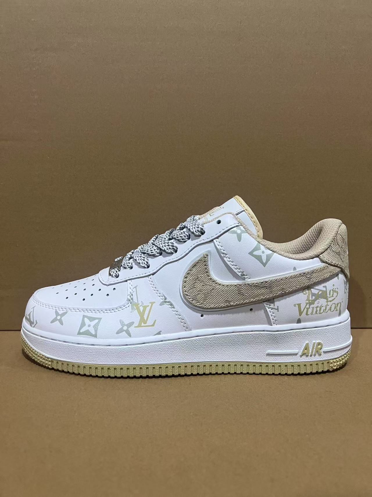 Air Force 1（F11）