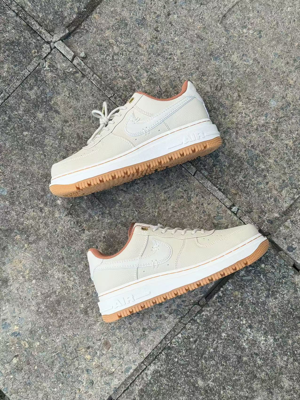 Air Force 1（070）