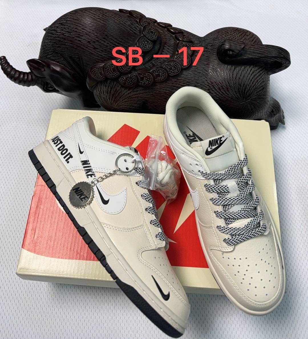 Nike SB DIY（C43）