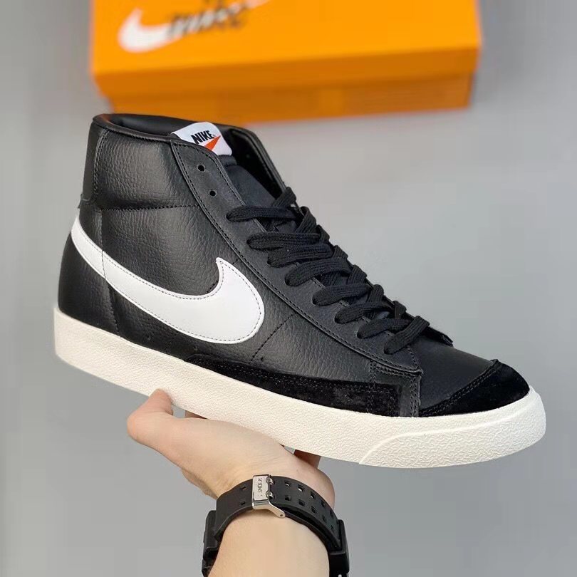 Nike Blazer Mid '1977（J-32）