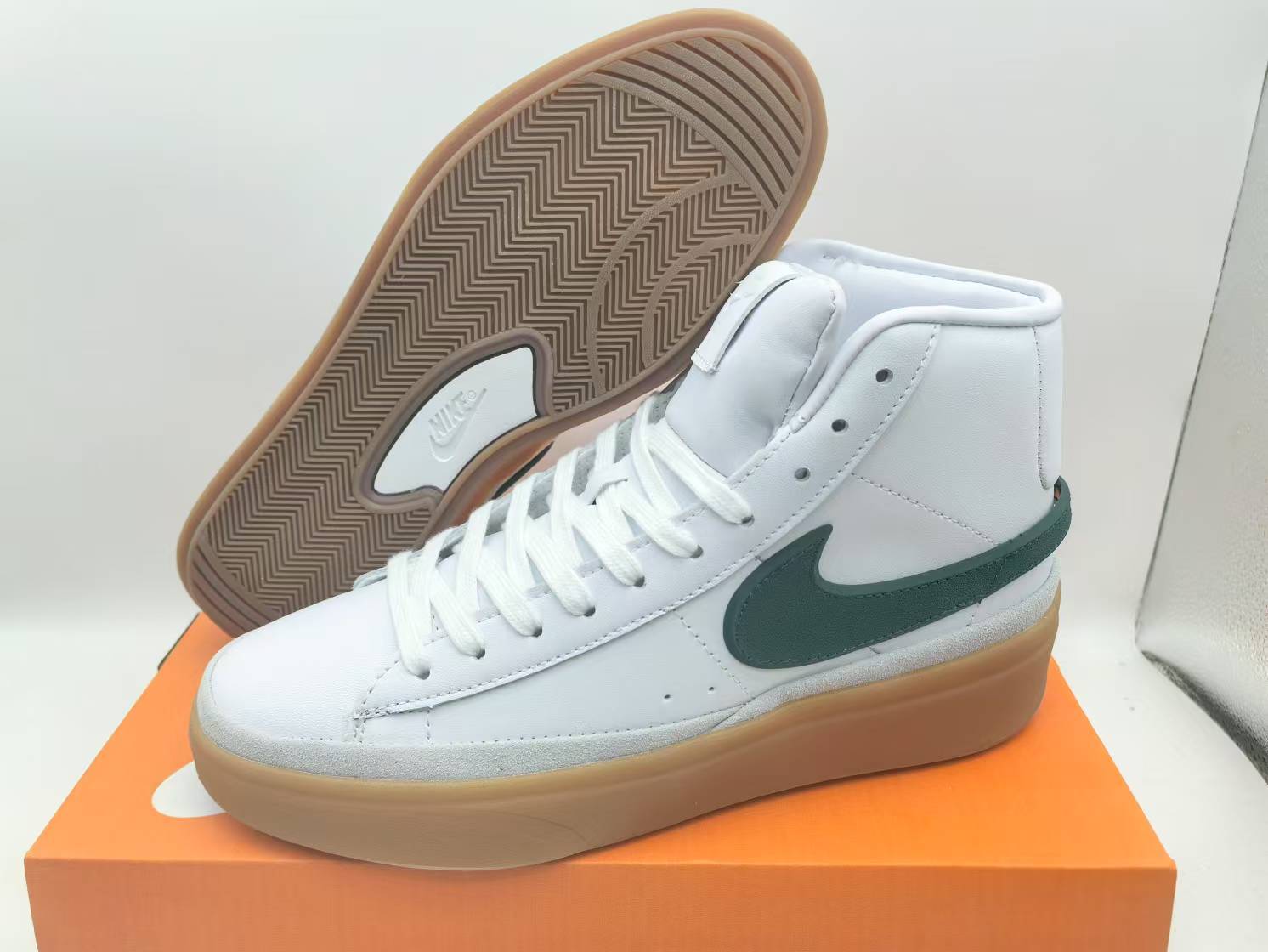 Blazer High #2488 代