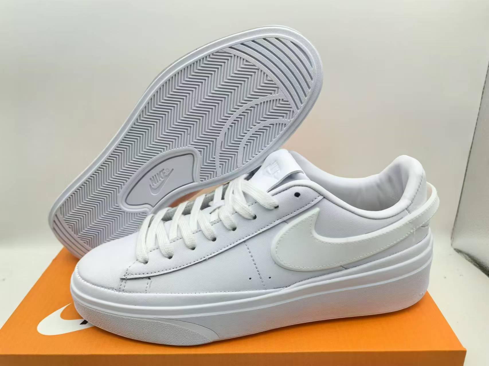 Blazer Low #2488 代