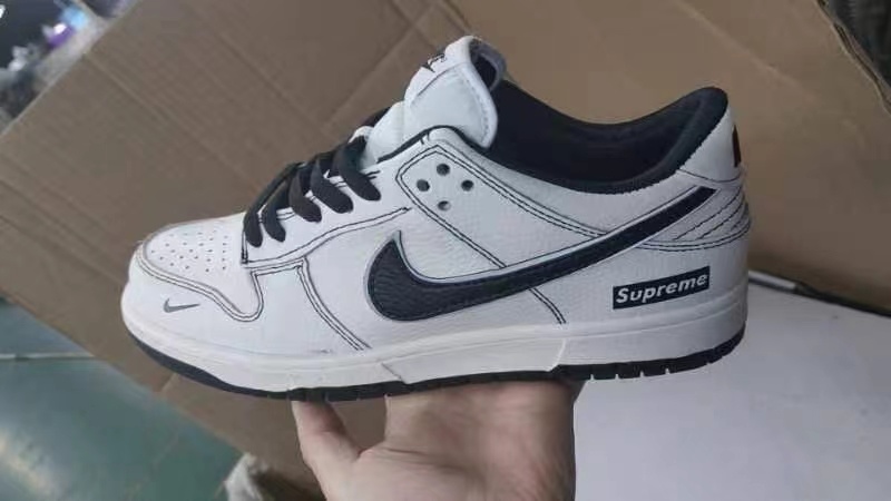 Nike SB Low（068）
