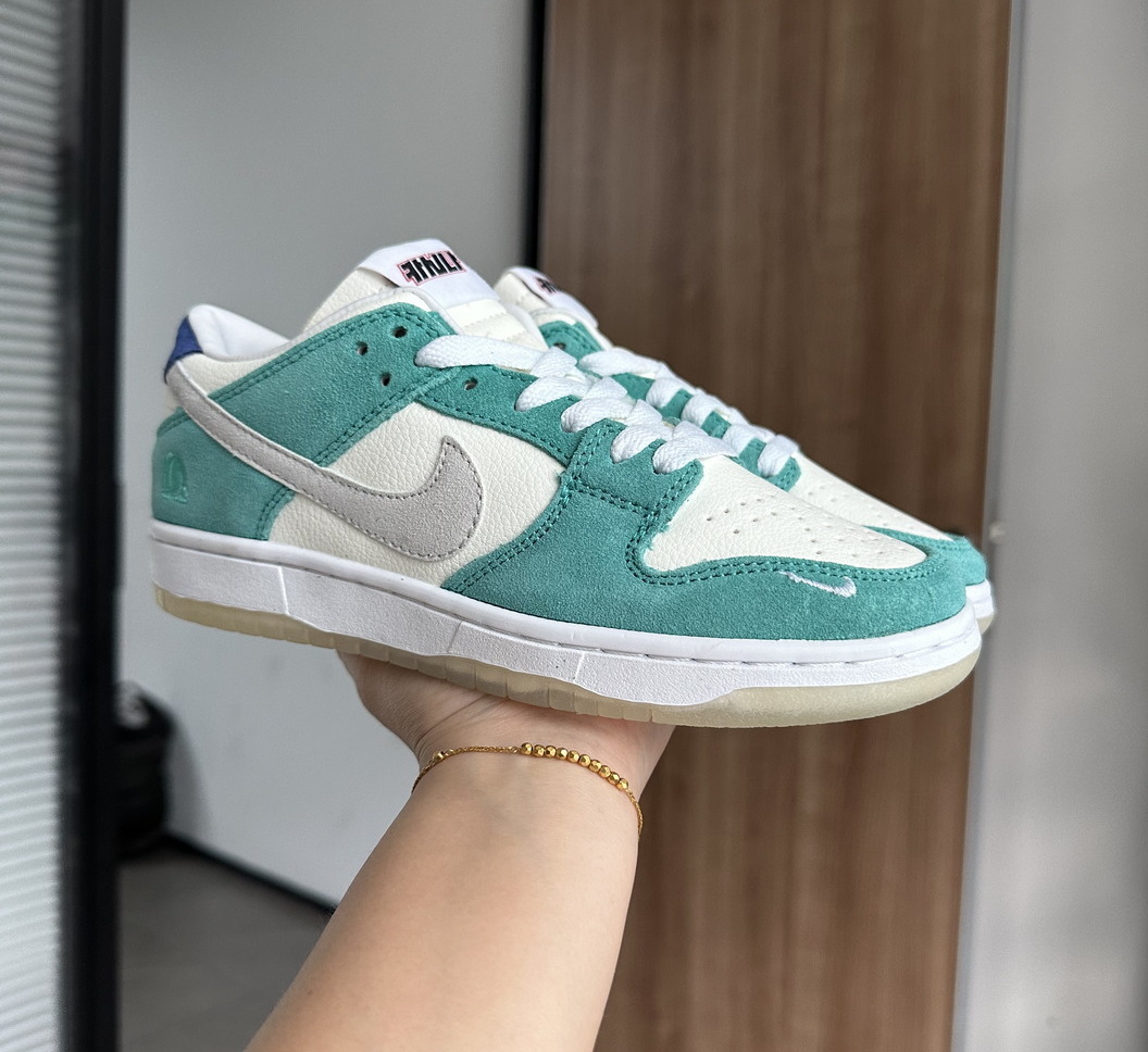 Nike Dunk Low #人生