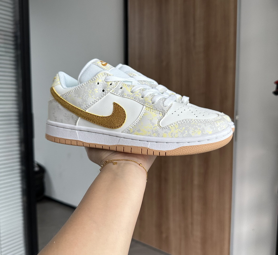 Nike Dunk Low #人生