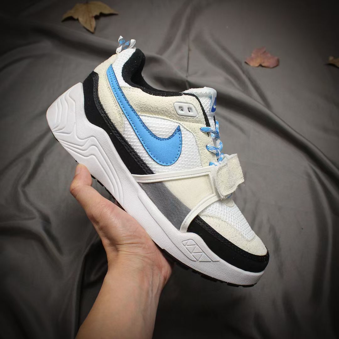Travis Scott x Nike Zoom Field Jaxx（D42）