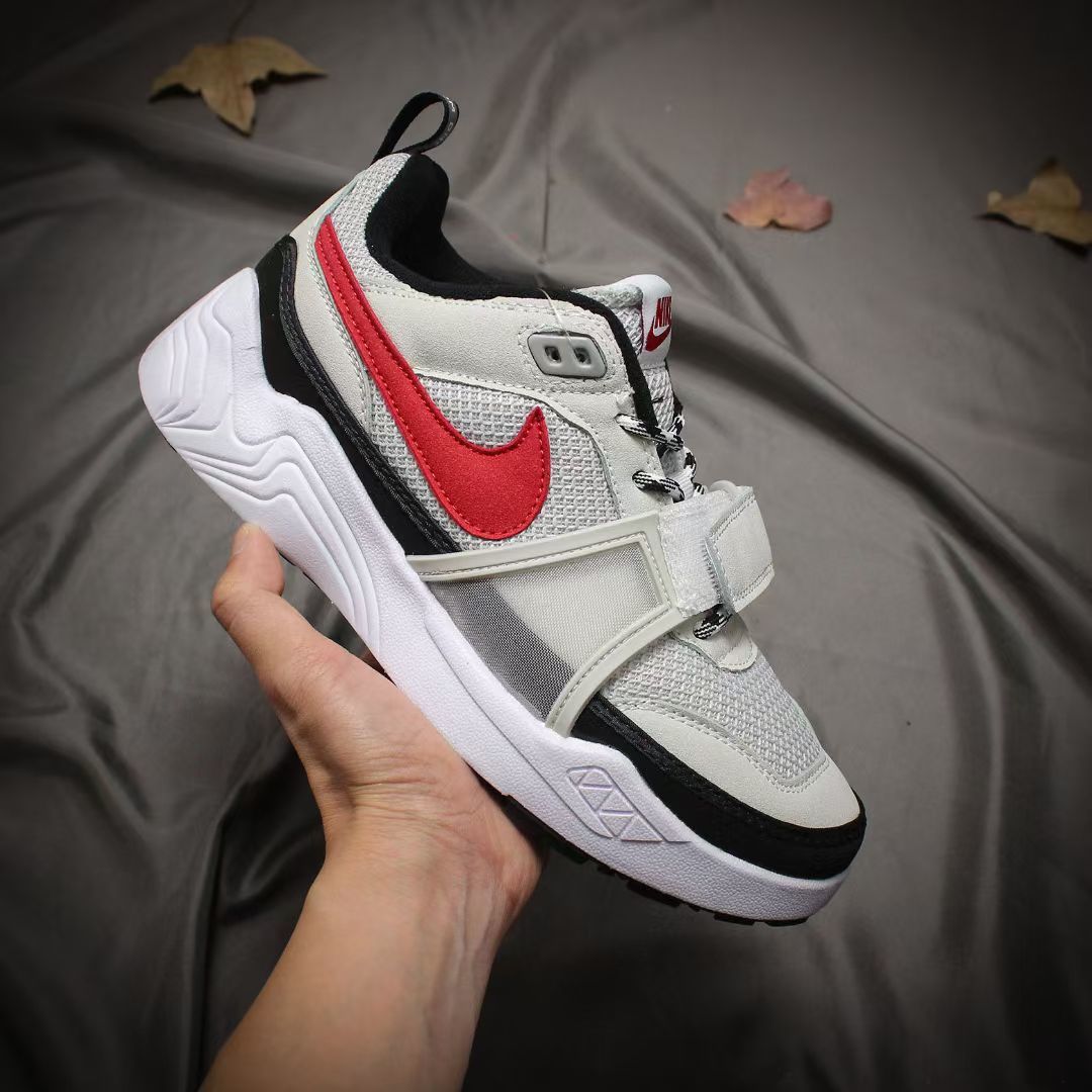 Travis Scott x Nike Zoom Field Jaxx（D42）