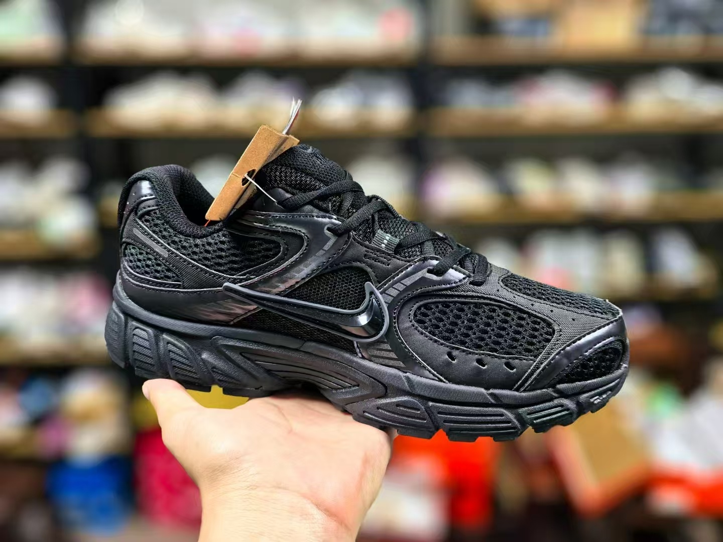 Nike Vomero 5 Runner（ 113  H-83 H-66 G43 D4）