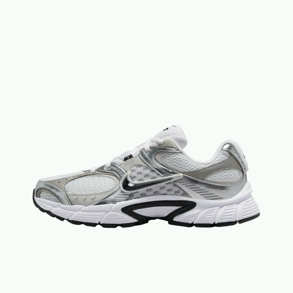 Nike Vomero 5 Runner（ 113  H-83 H-66 G43 D4）