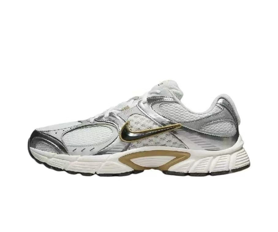 Nike Vomero 5 Runner（ 113  H-83 H-66 G43 D4）