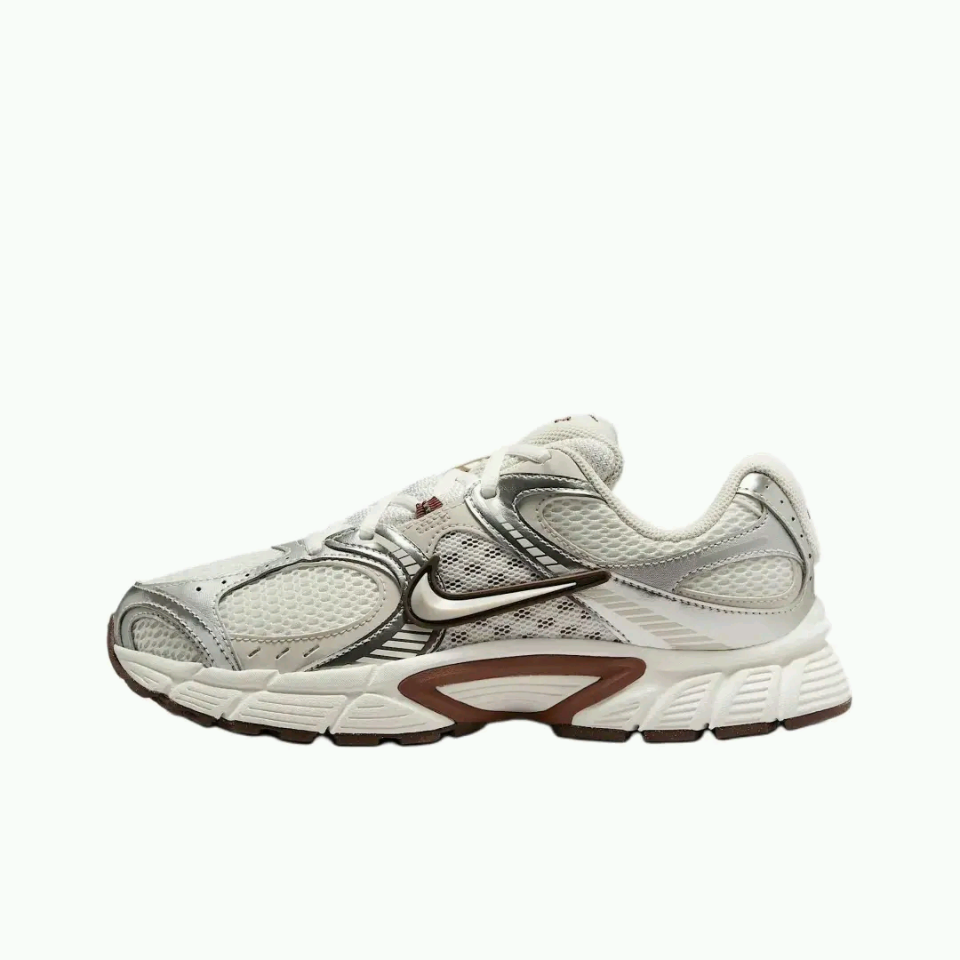 Nike Vomero 5 Runner（ 113  H-83 H-66 G43 D4）