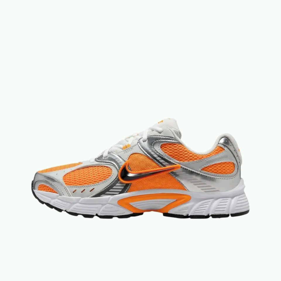 Nike Vomero 5 Runner（ 113  H-83 H-66 G43 D4）