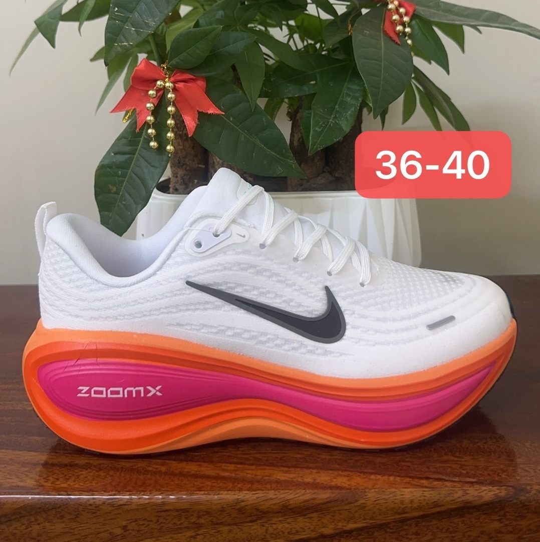 Nike Vomero V18 #华D
