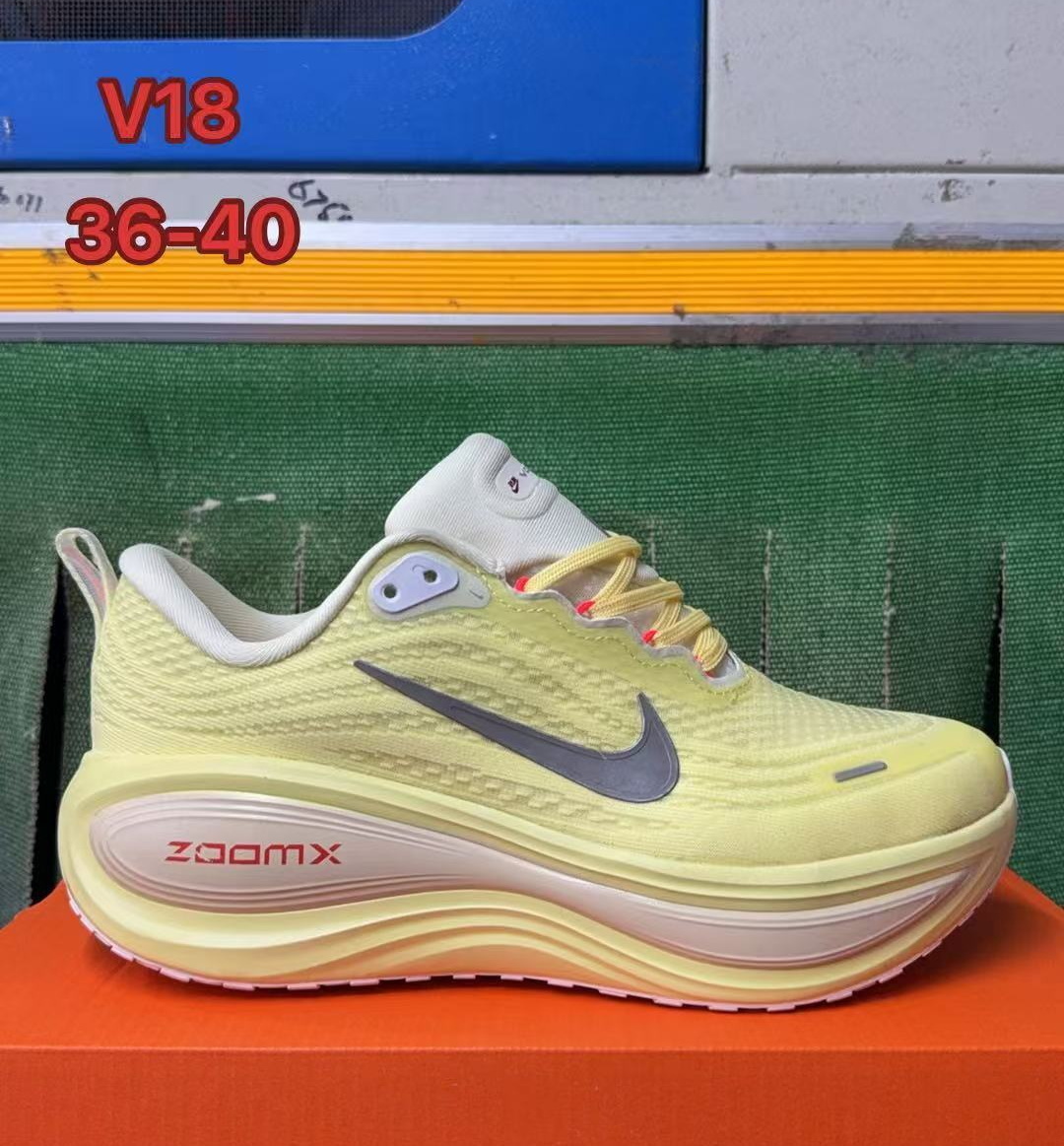 Nike Vomero V18 #华D