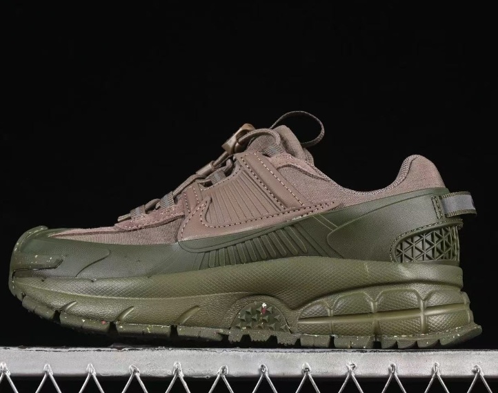 Nike Zoom Vomero Roam #催