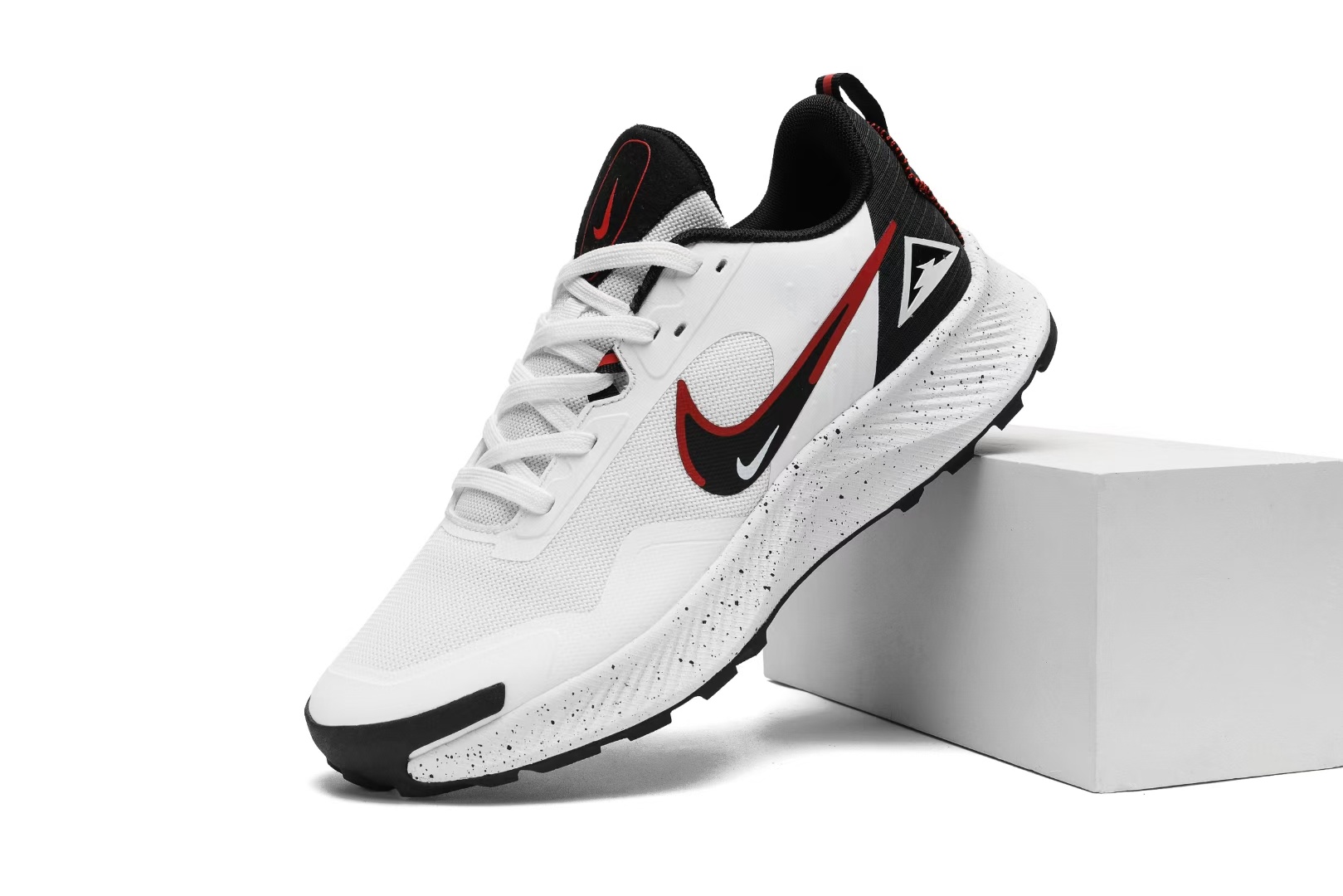 Nike Pegasus Trail #168（H-71）