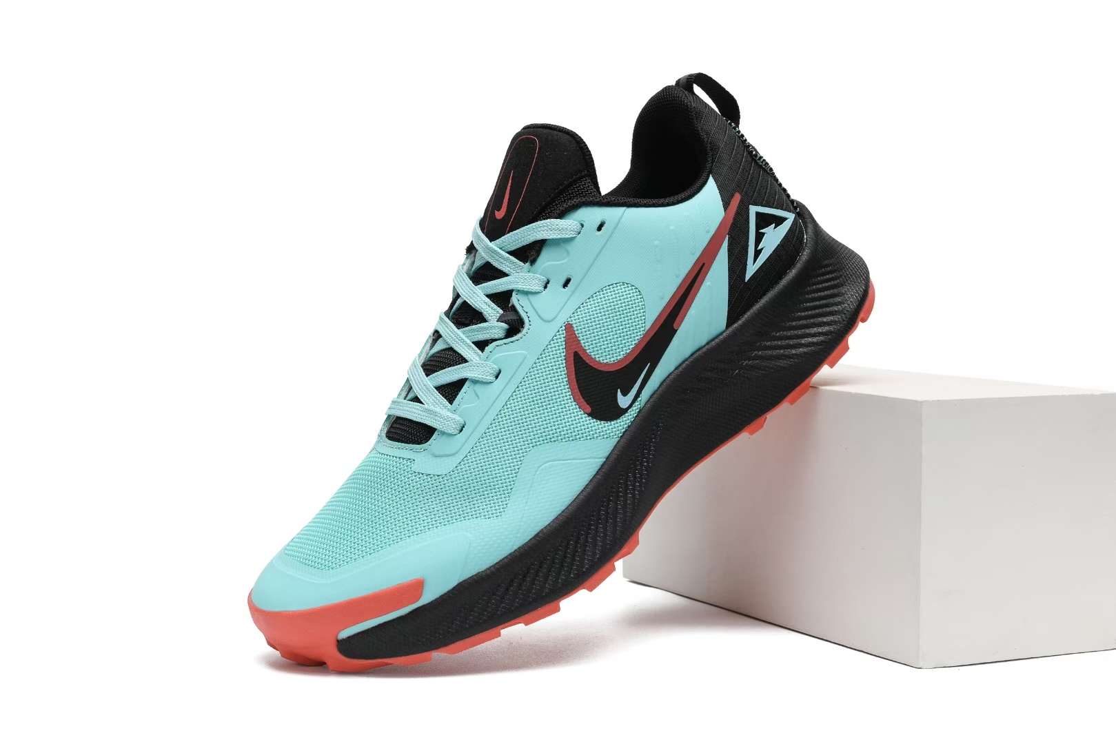 Nike Pegasus Trail #168（H-71）
