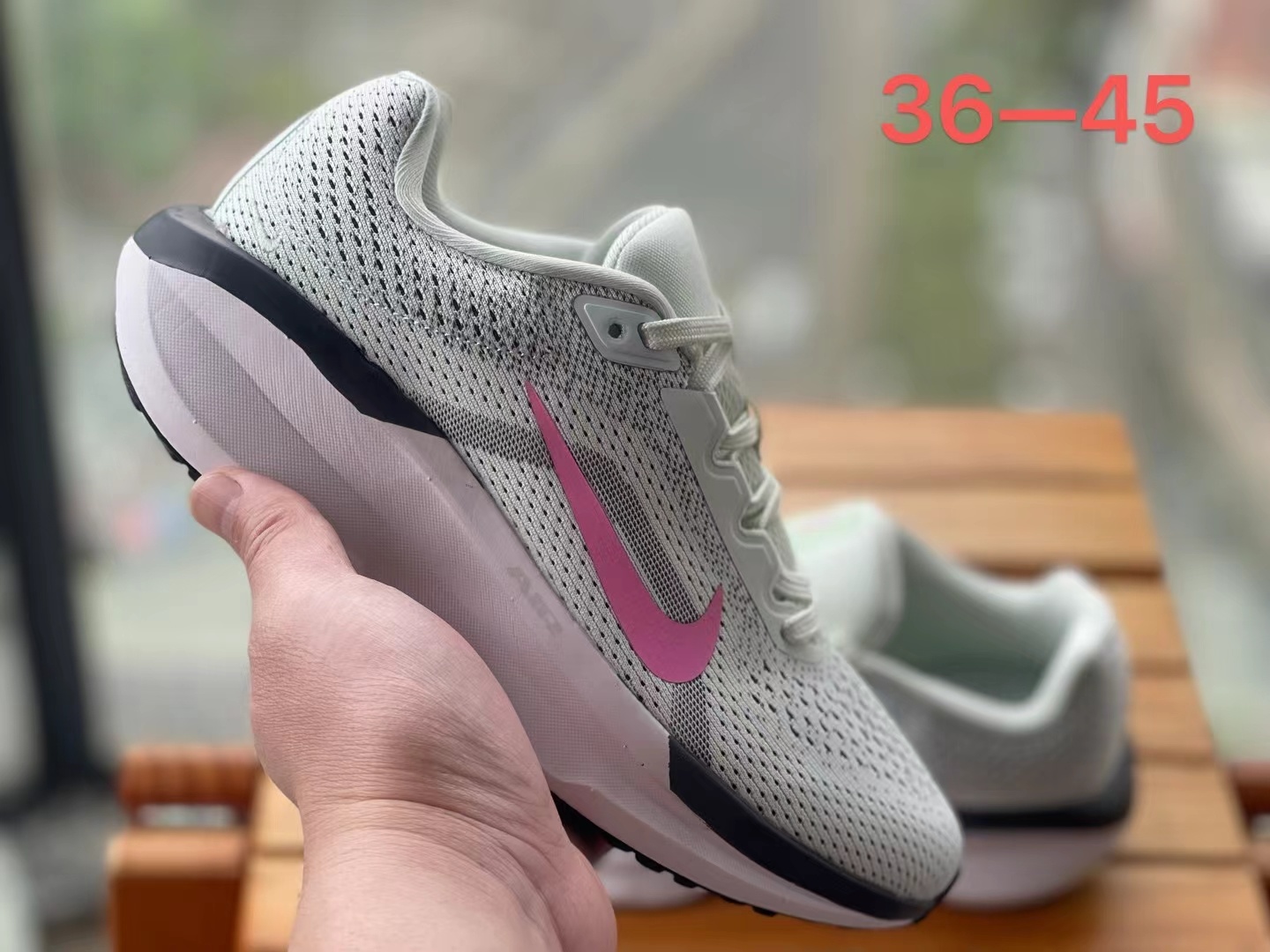 Nike Winflo 11（H-63）