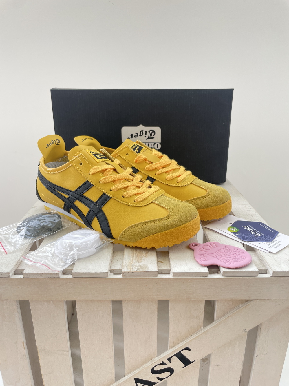 A-sics Onit-suka Tiger Leather #陈阿华