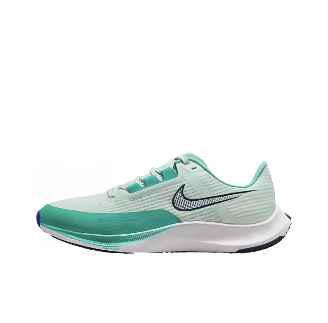 Air Zoom Rival Fly 3（H-21）