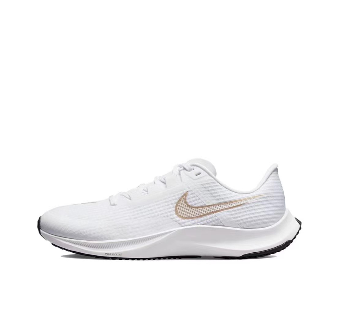 Air Zoom Rival Fly 3（H-21）