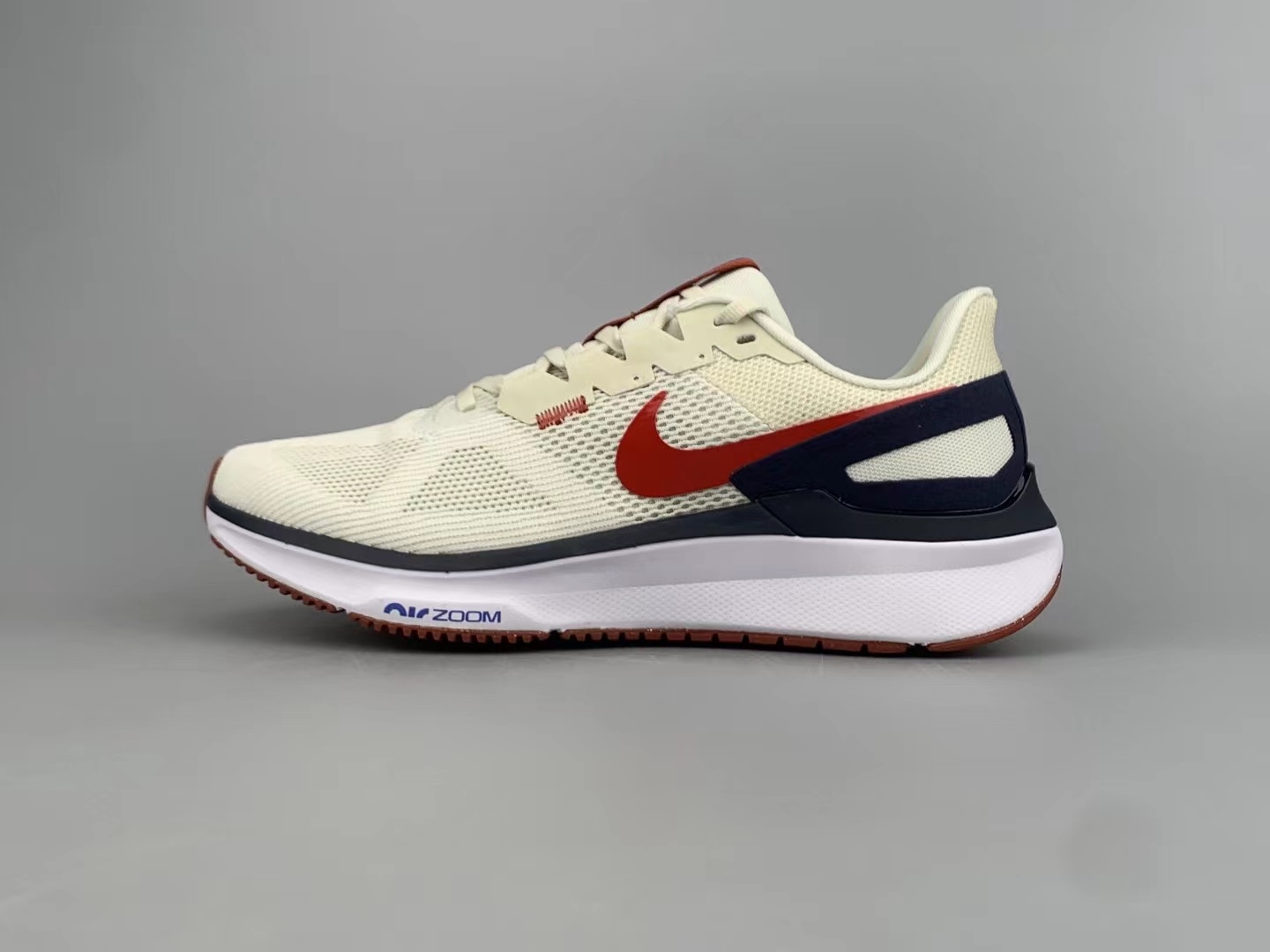 Nike Zoom Structure 25（H-21）