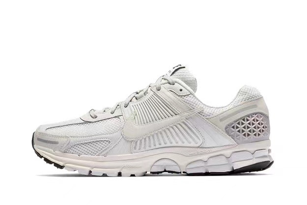 Nike Vomero 5 #彭