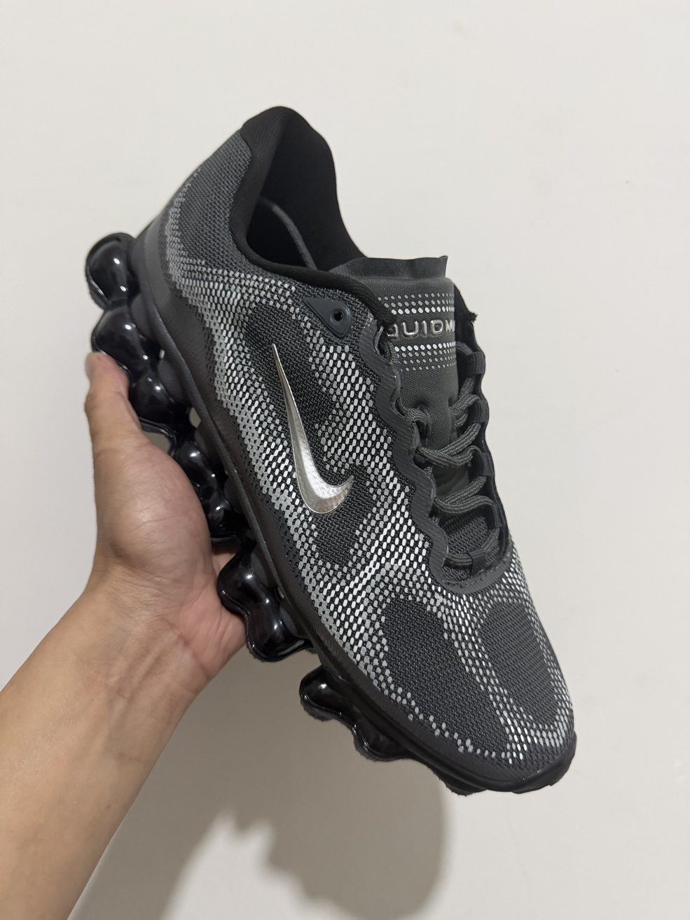 Nike Liquid Max #H
