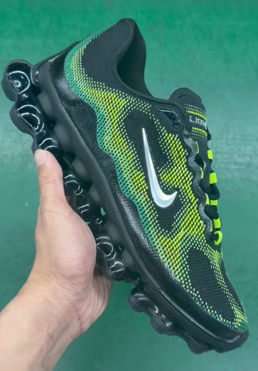 Nike Liquid Max #H