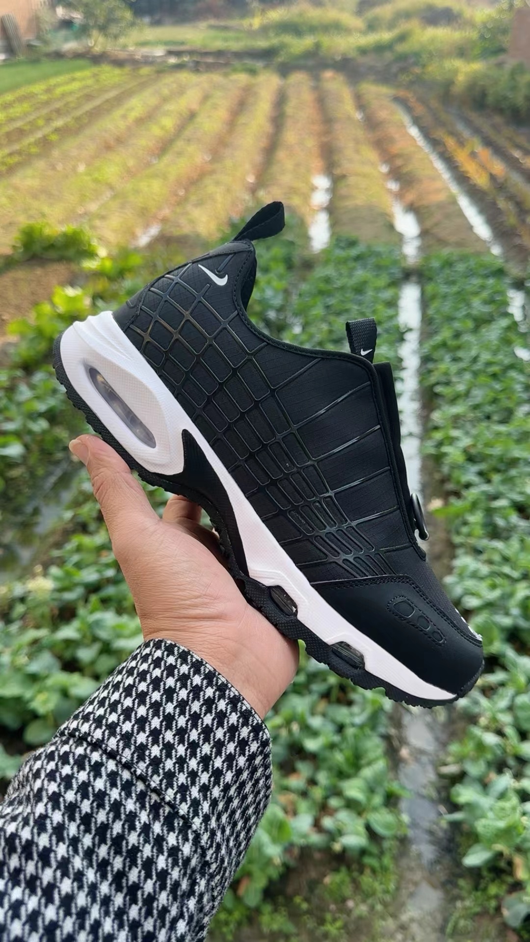 Air Max Sunder（F41 026）