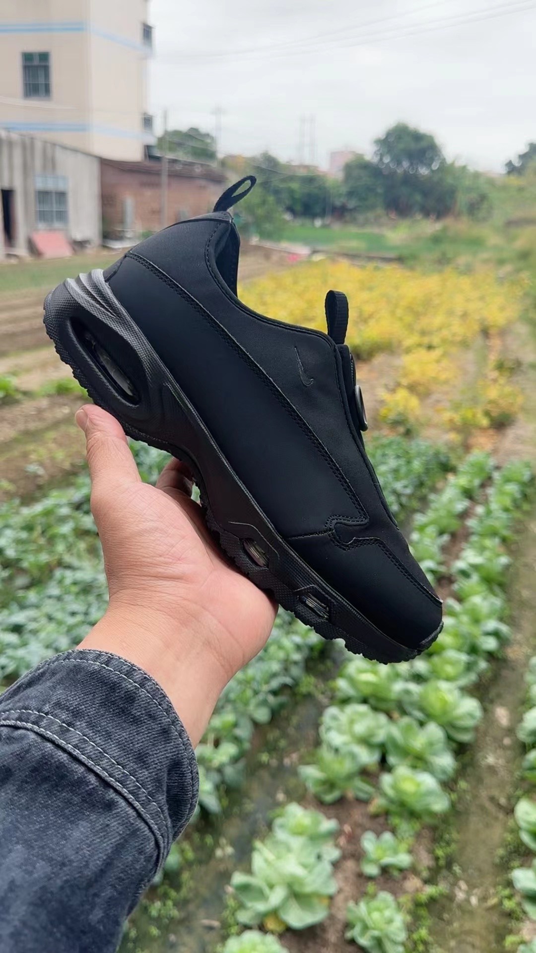 Air Max Sunder（F41 026）