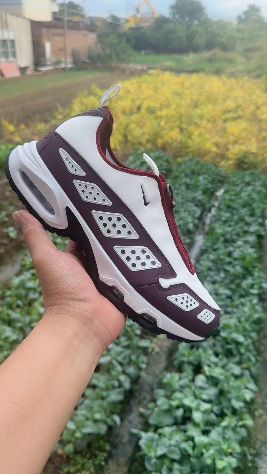 Air Max Sunder（F41 026）