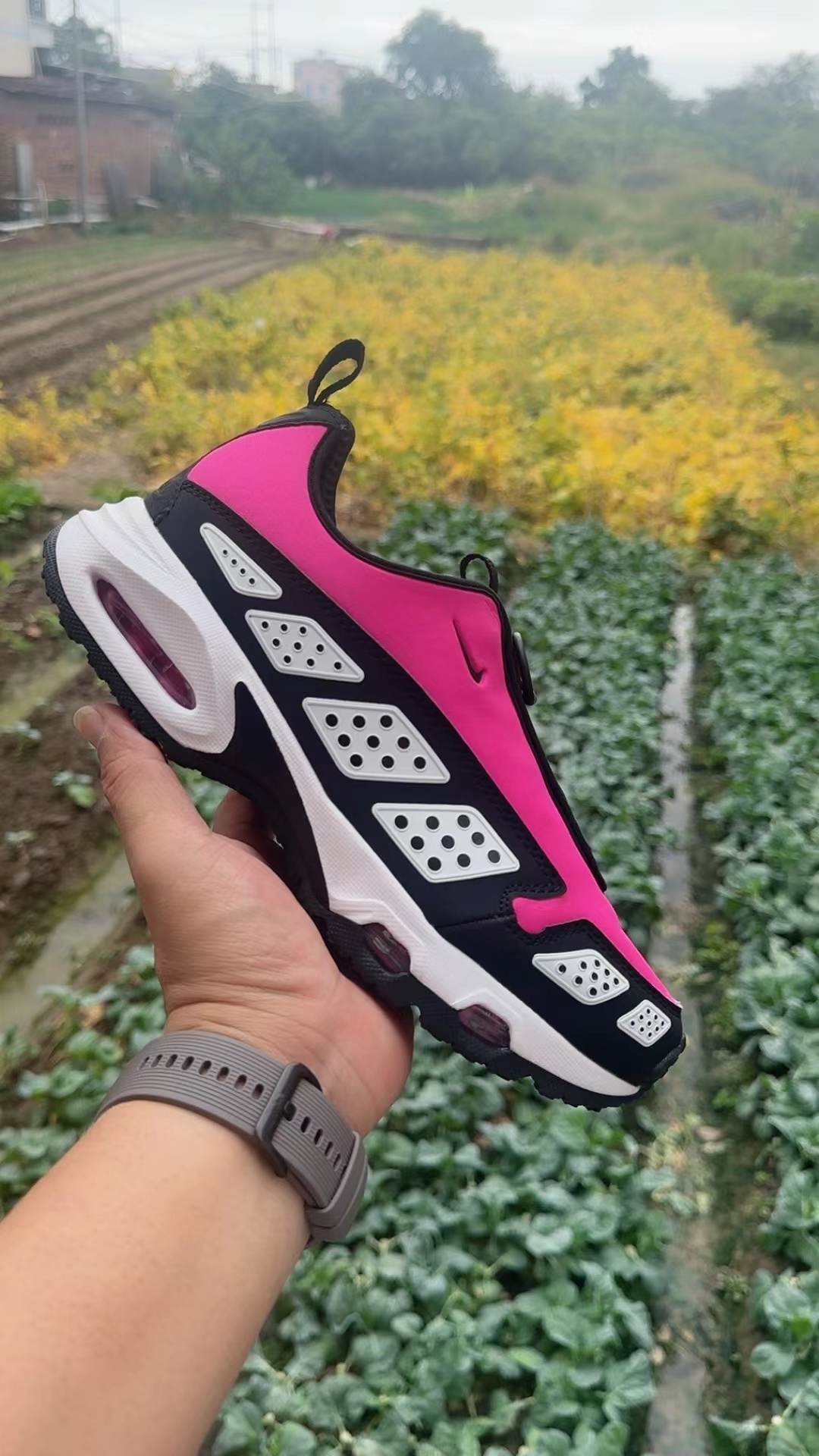 Air Max Sunder（F41 026）