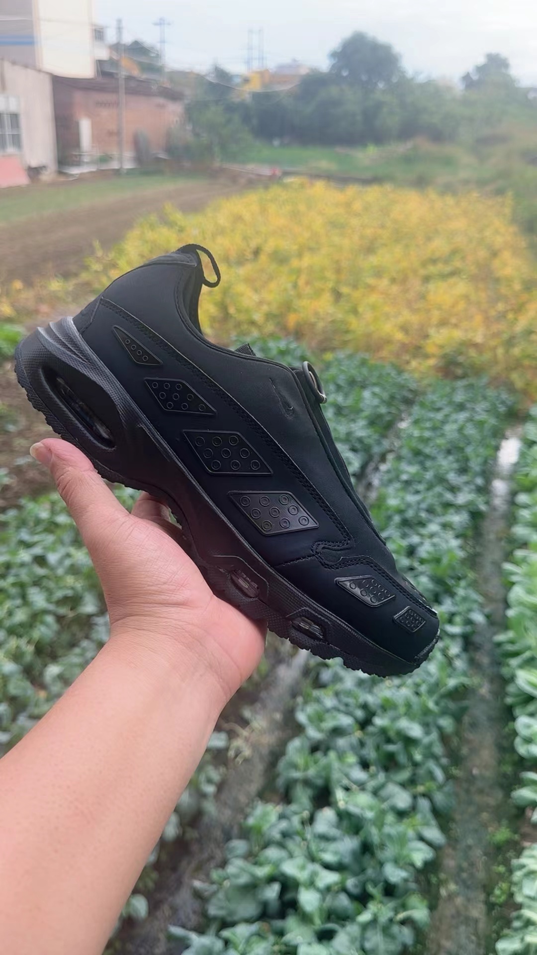 Air Max Sunder（F41 026）