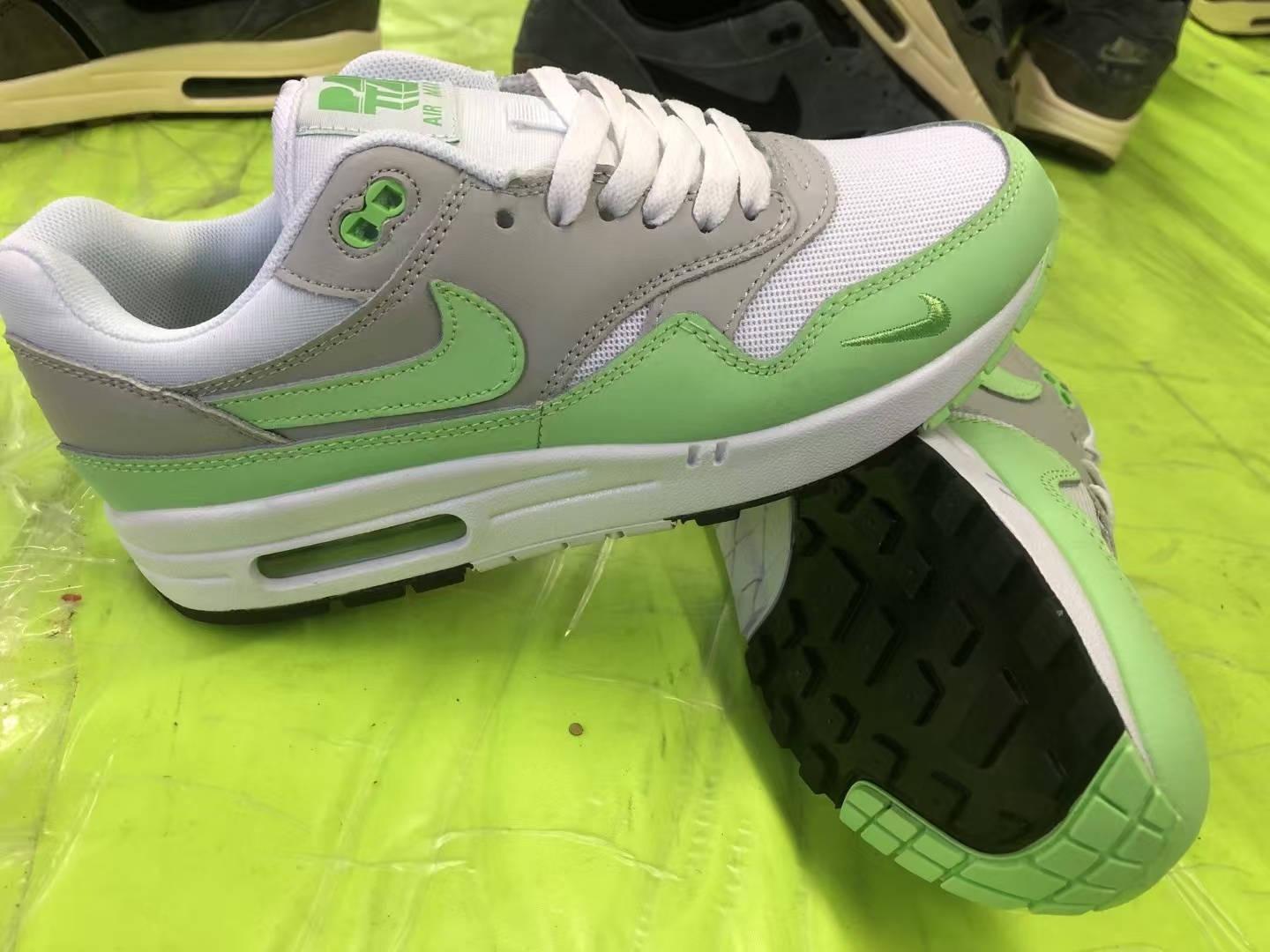 Air Max 87 (F37-2)