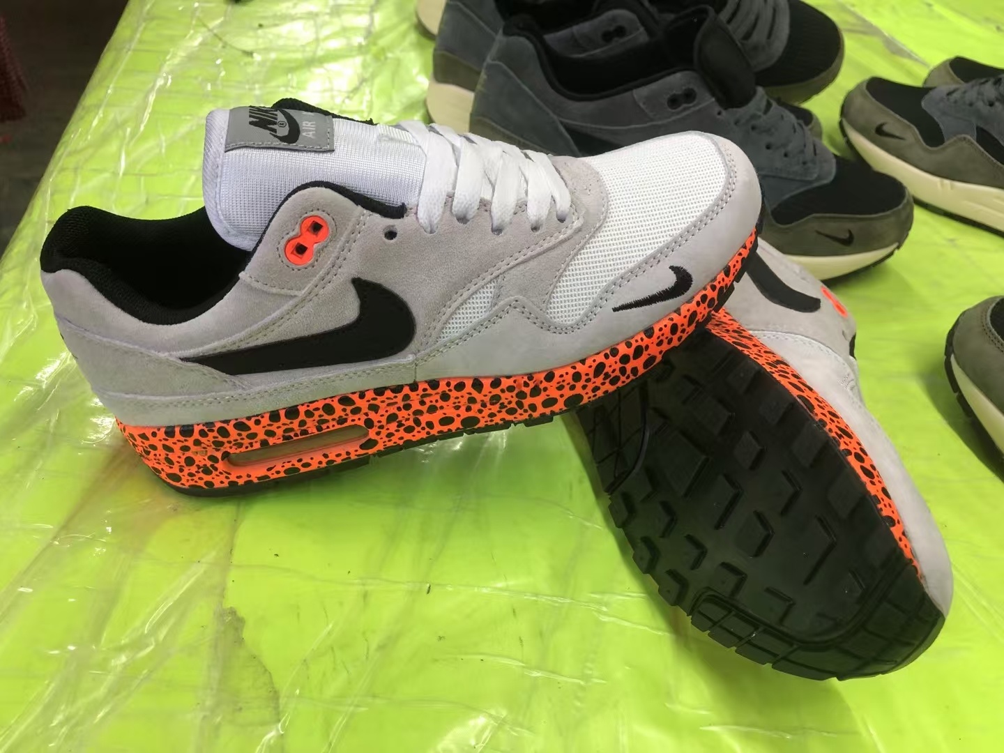 Air Max 87 (F37-2)