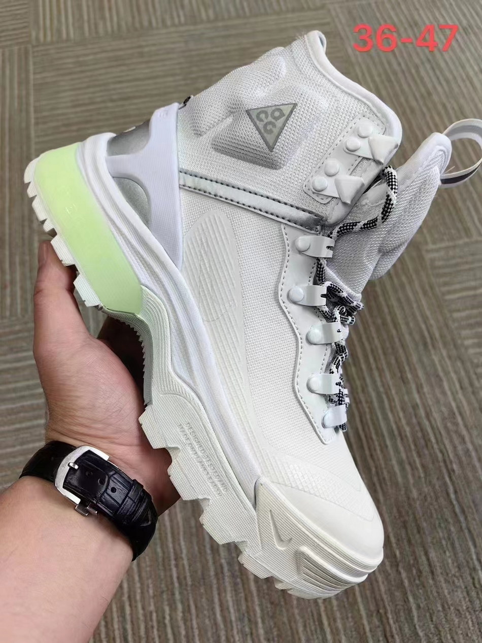 Nike ACG High #H