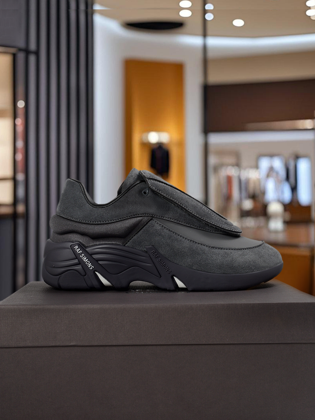 Raf Simons X Adidas v1（F12）