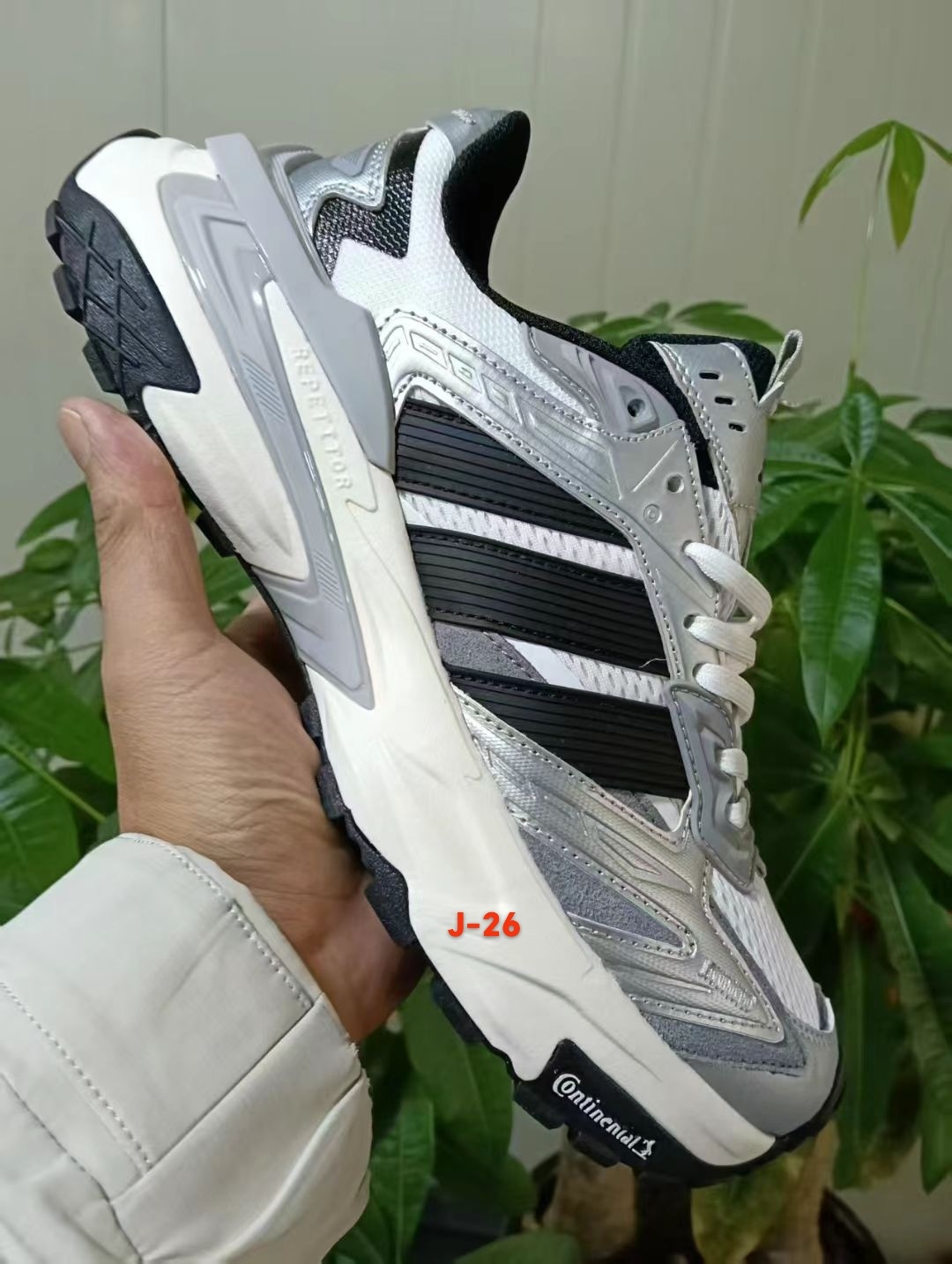Adidas XLG Storm Edge（J-26）