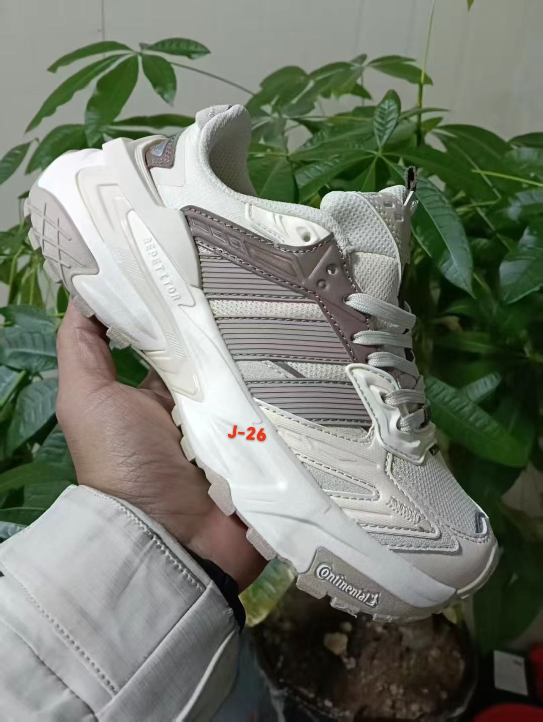 Adidas XLG Storm Edge（J-26）