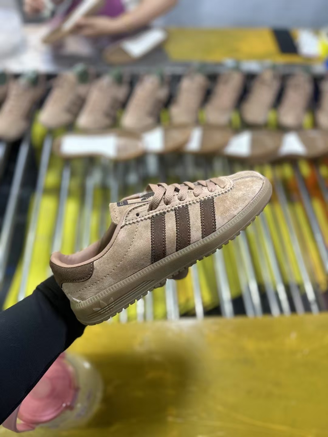 Adidas Running（H-72  F52）