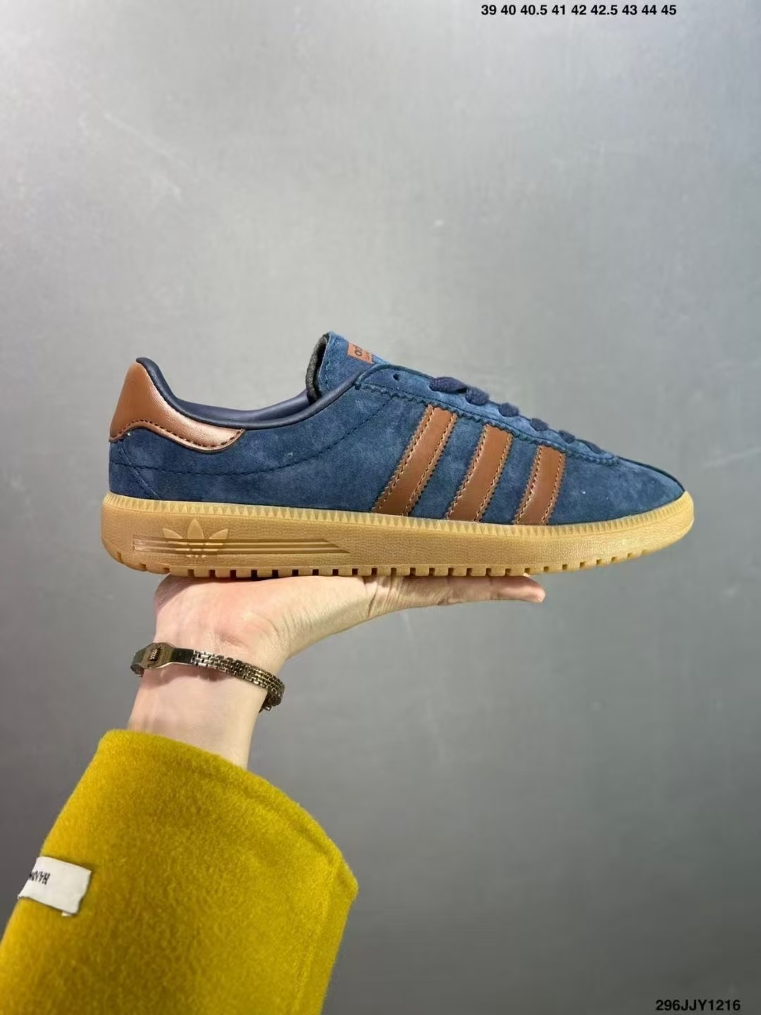 Adidas Running（H-72  F52）