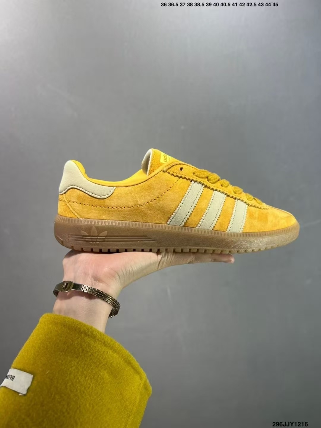 Adidas Running（H-72  F52）