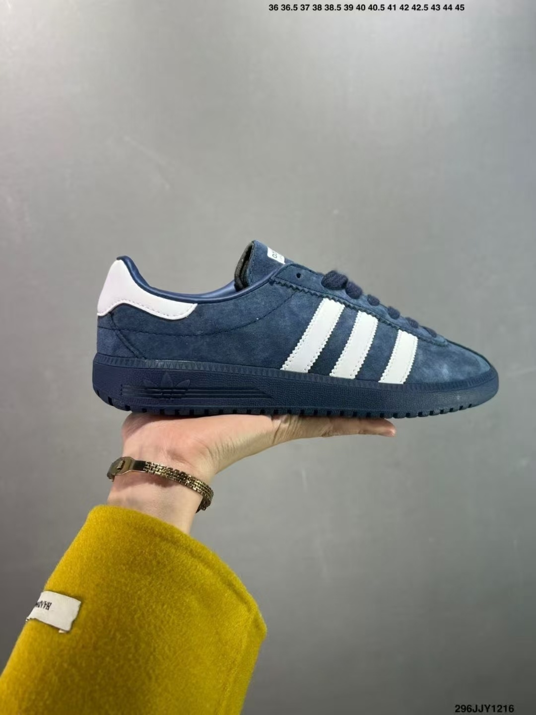 Adidas Running（H-72  F52）