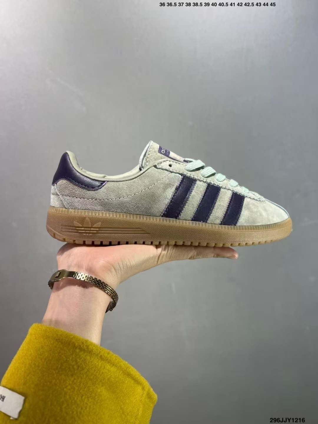 Adidas Running（H-72  F52）