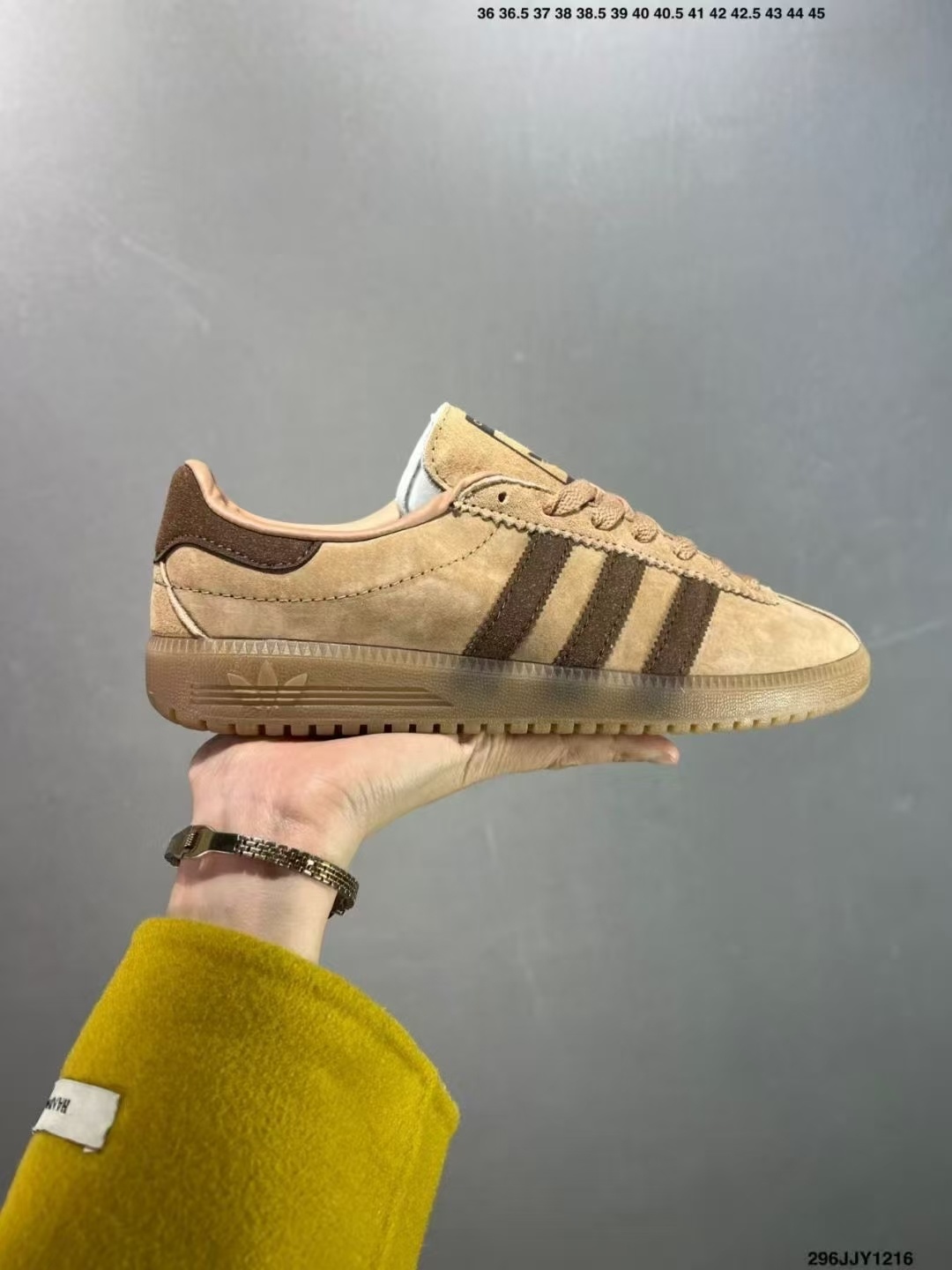 Adidas Running（H-72  F52）